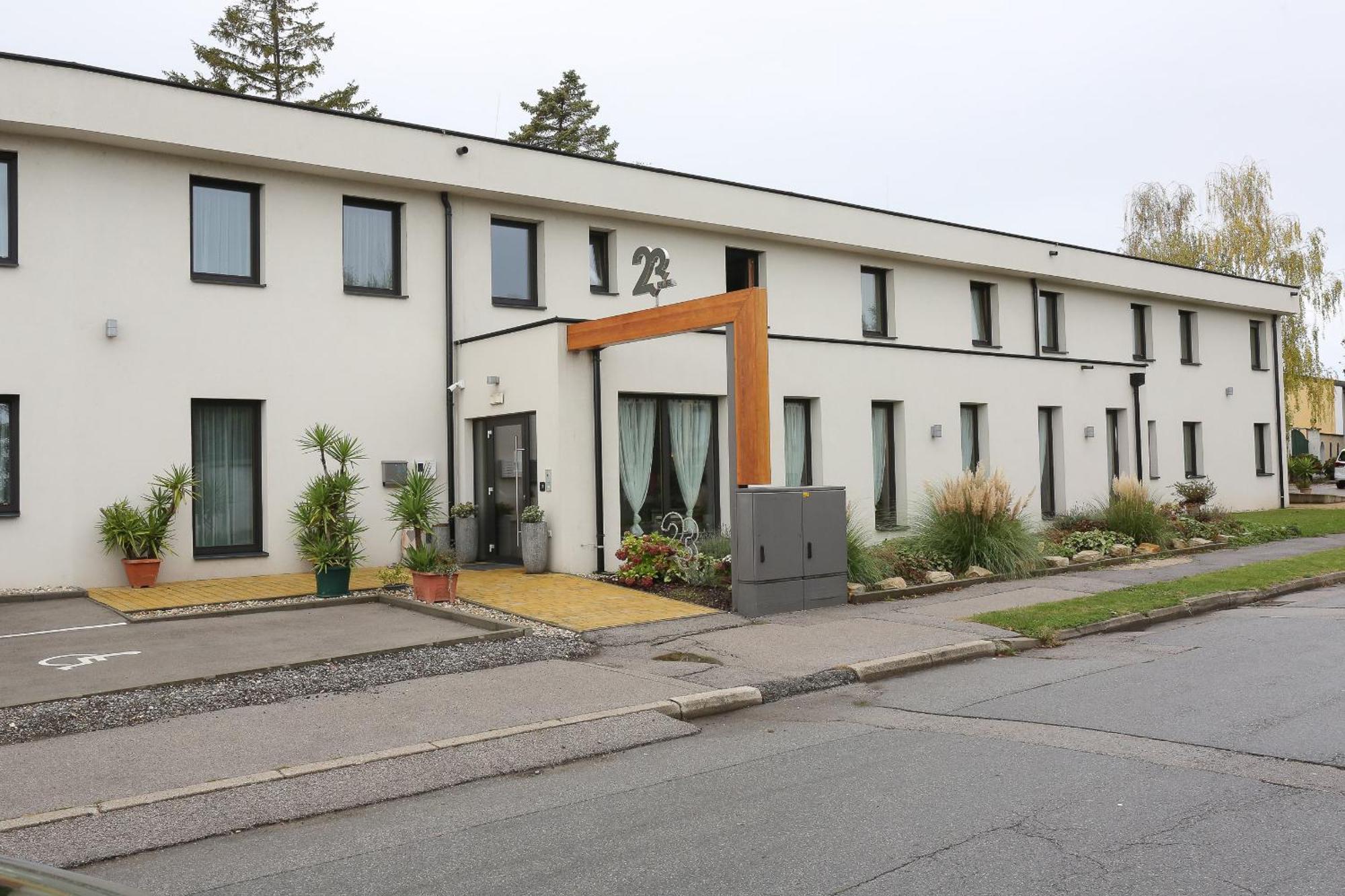 23-Hotel Schwadorf bei Wien Экстерьер фото